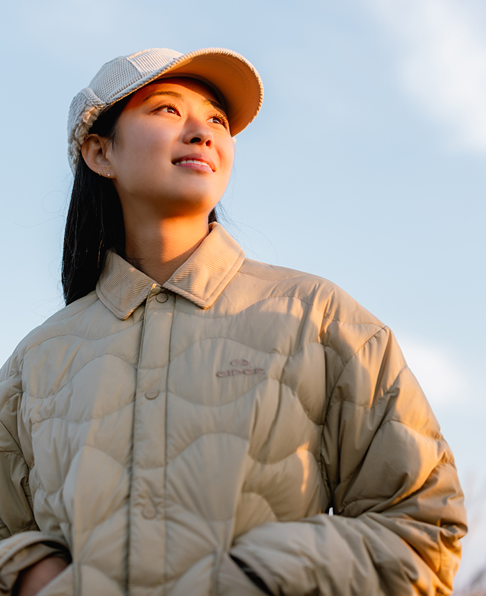【EIDER】女輕量鵝絨襯衫式外套 / 23EDWW23571-[卡其褐]