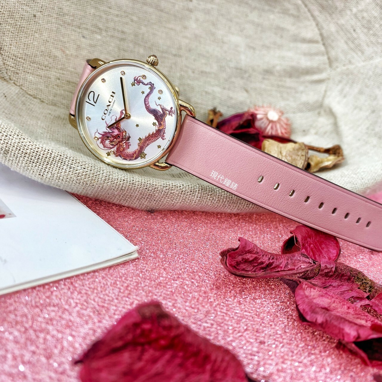 【COACH】2024特別版蓮羊彩繪龍年限量錶CO14504248 36mm 現代鐘錶