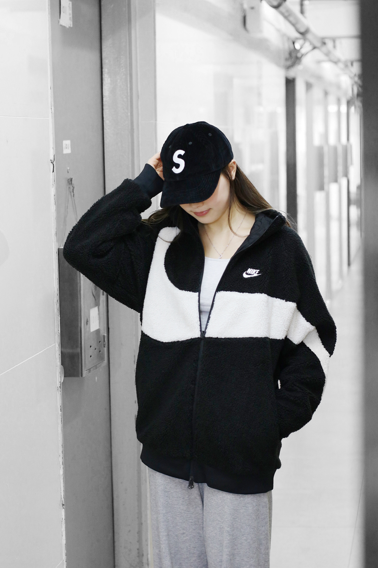 Nike Big Swoosh Jacket Man Black  雙面羊羔毛外套