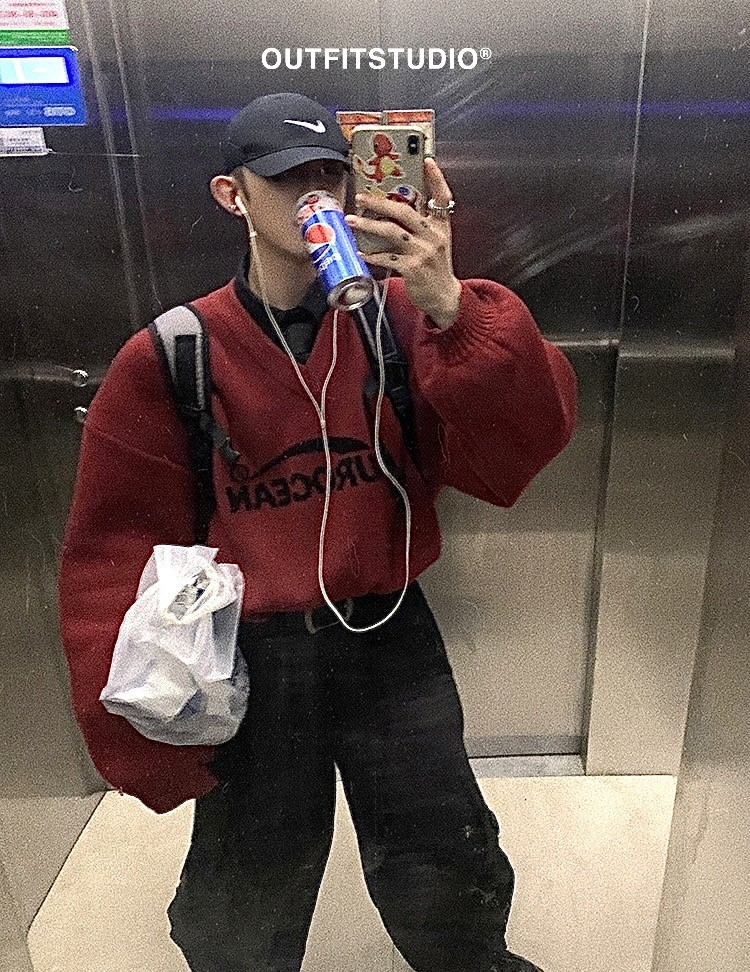 Aurocean 復古低飽和重磅棉坑V領針織毛衣