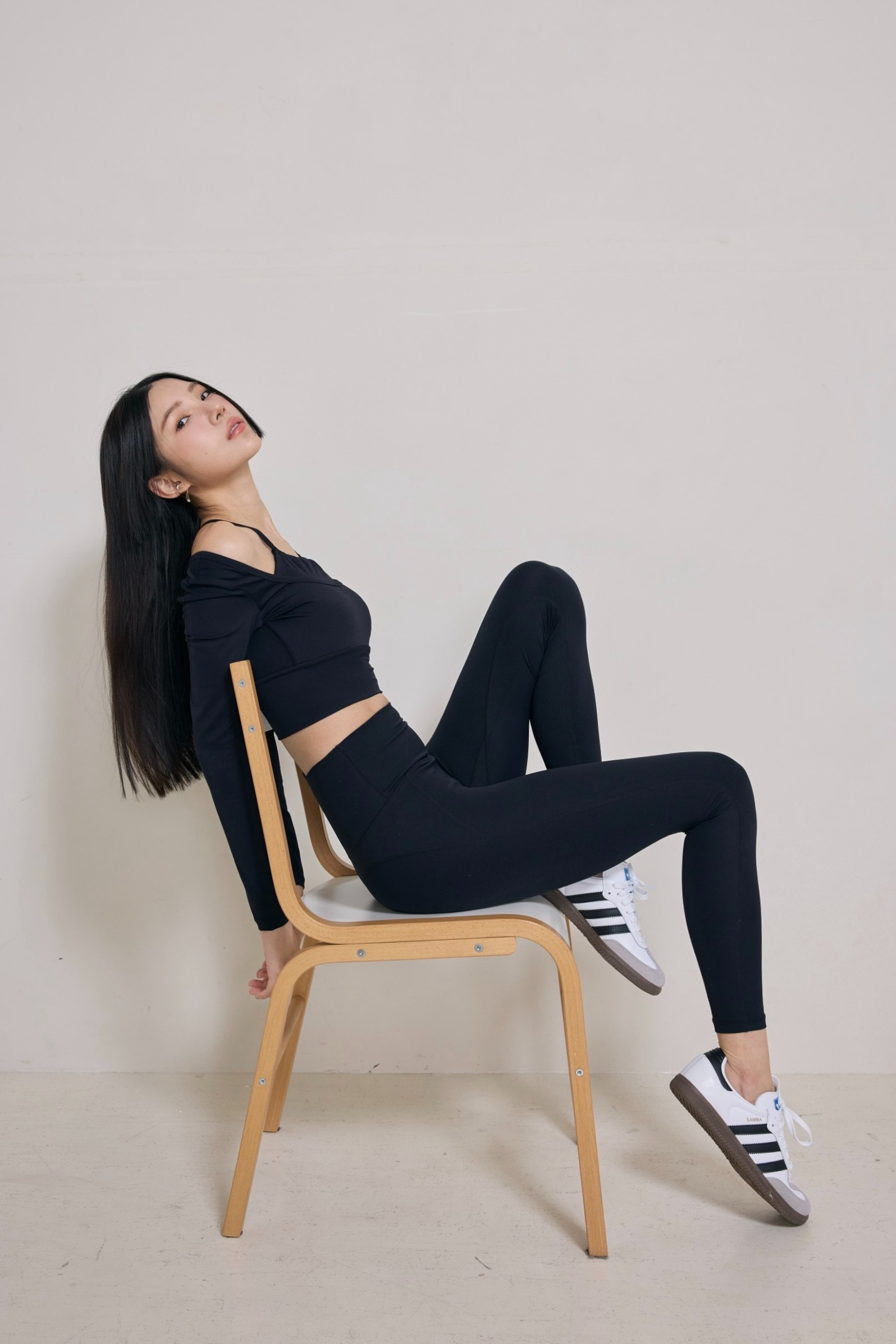 熱銷升級！Linnie.經典高腰瑜珈褲 / 黑