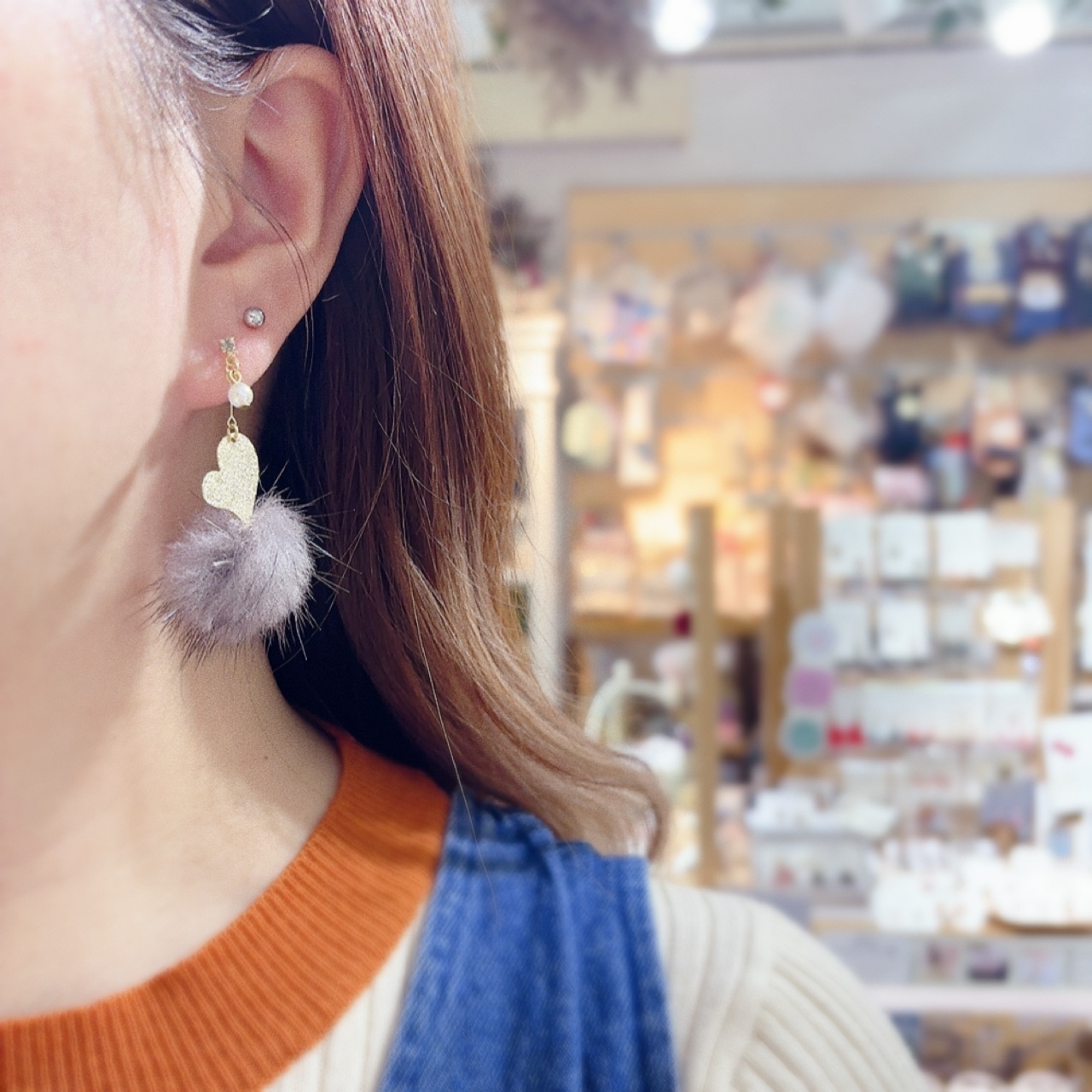 金屬心形毛毛耳環