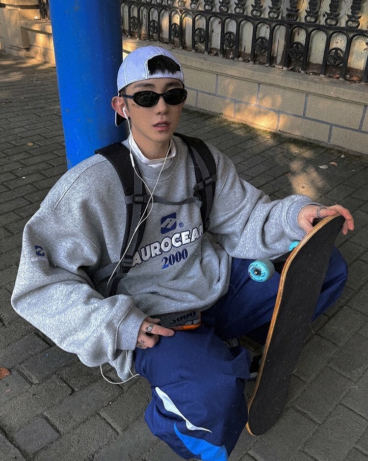 Aurocean 520克重磅搖粒絨貼布刺繡寬鬆衛衣