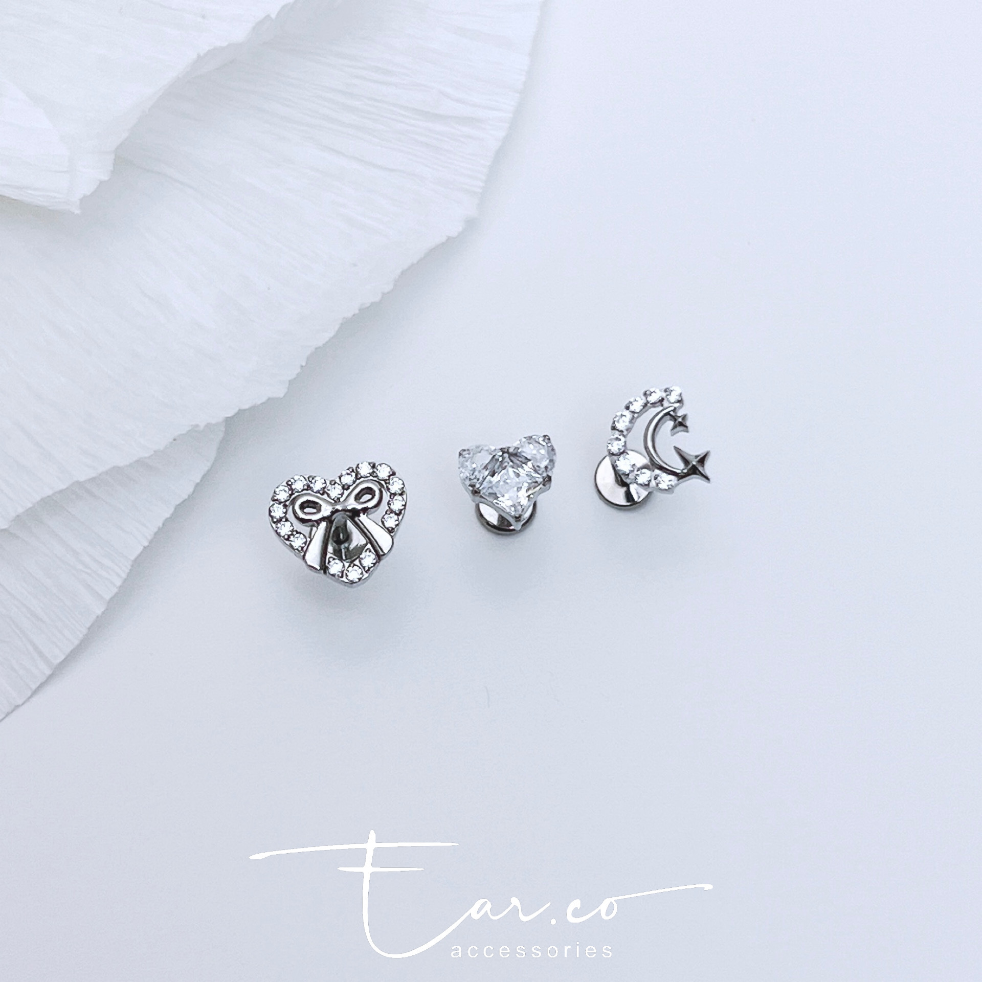 愛心/月亮平頭耳珠/耳骨釘 [G23 Titanium] [單支]