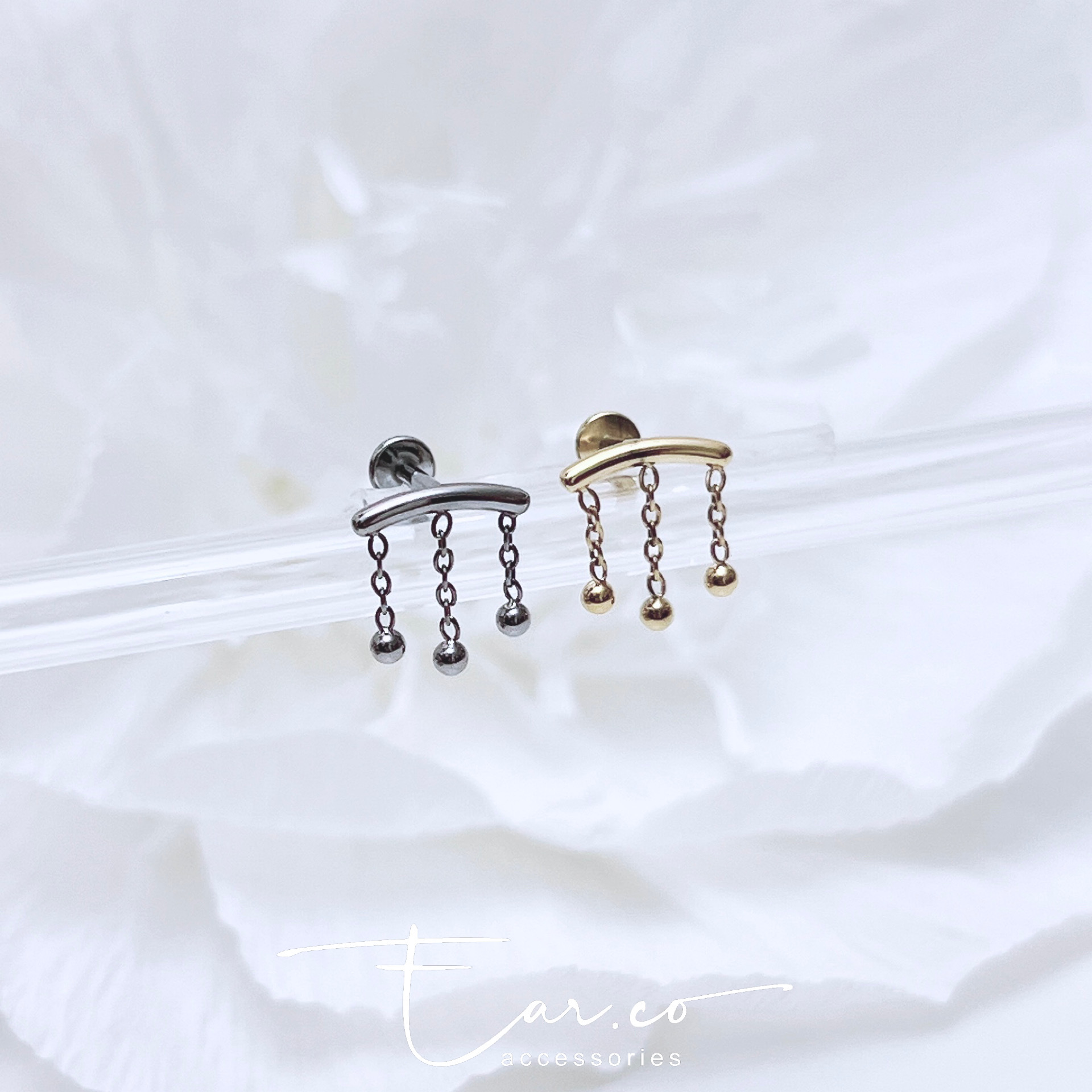 三條波波小流蘇平頭耳珠/耳骨釘 [G23 Titanium] [單支]