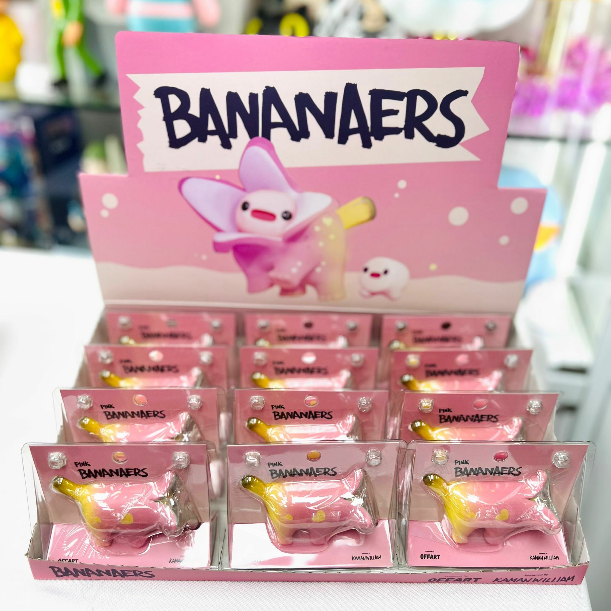 Bananaers Dog小蕉狗 戀粉版by OFFART x Kamanwilliam