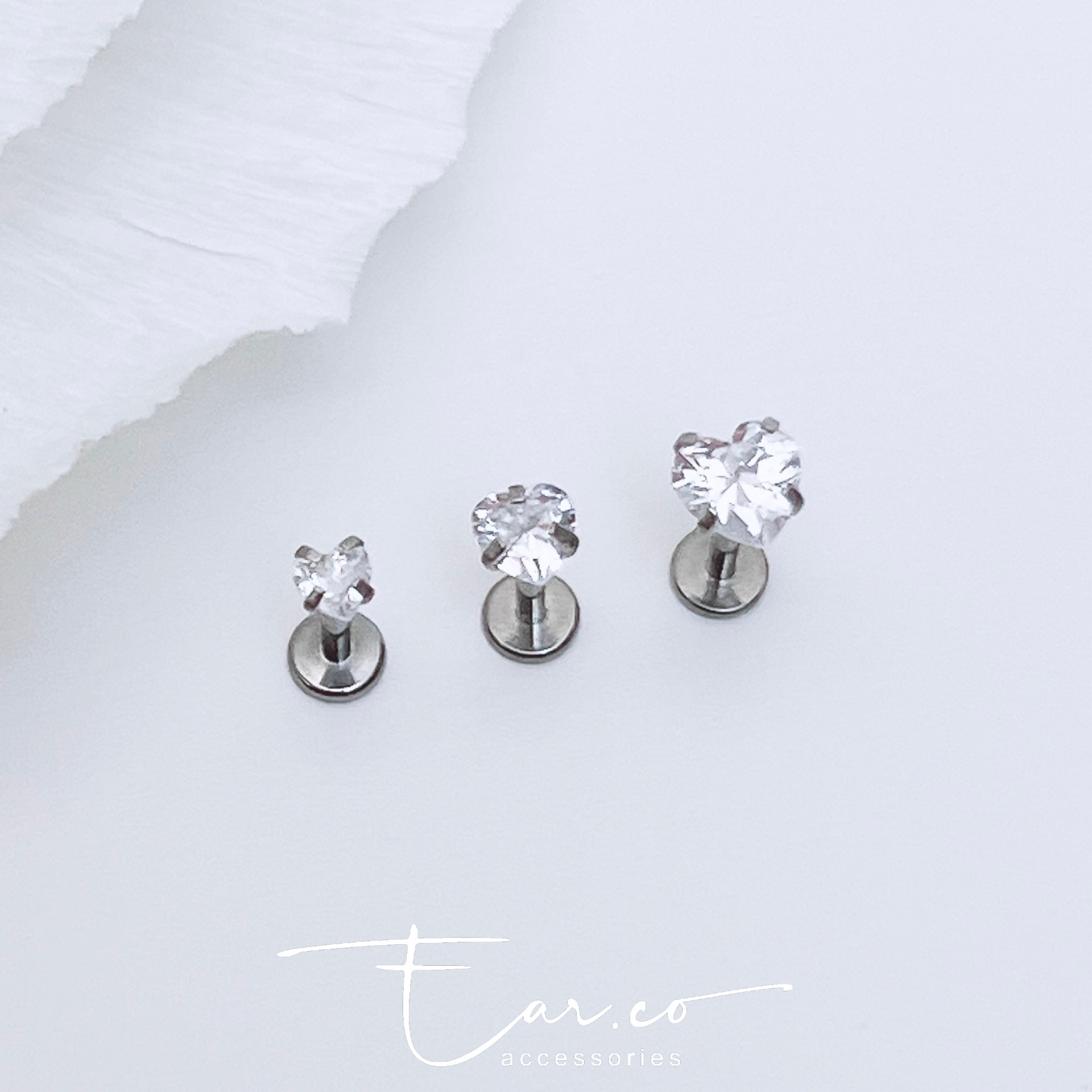 愛心閃石平頭耳門/耳珠/耳骨釘 [G23 Titanium] [單支]