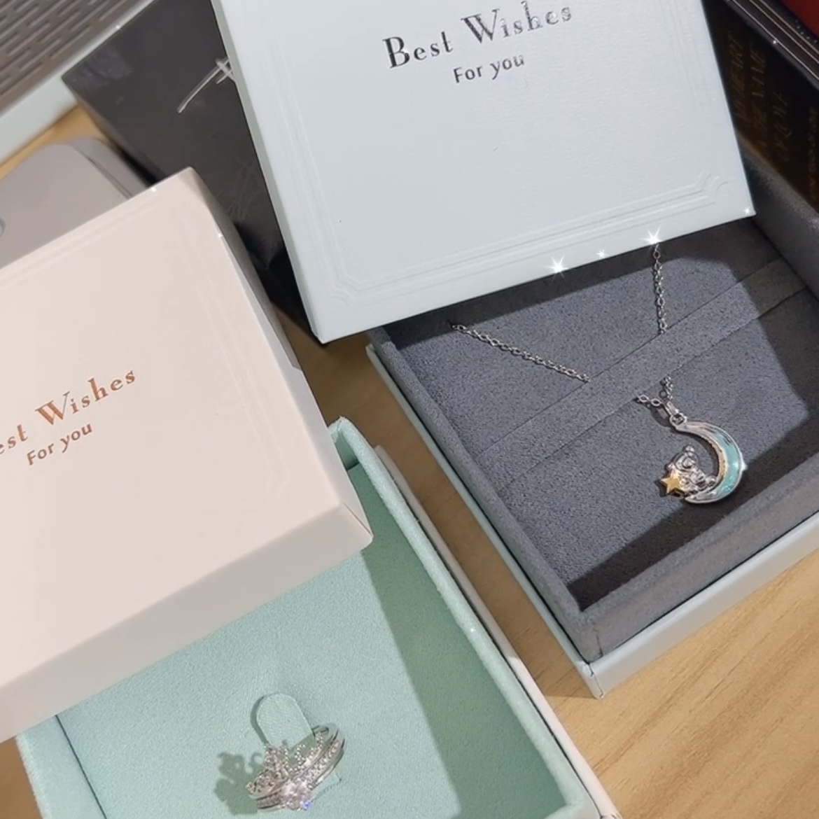 Best Wishes雙面內膽絨布飾物禮盒