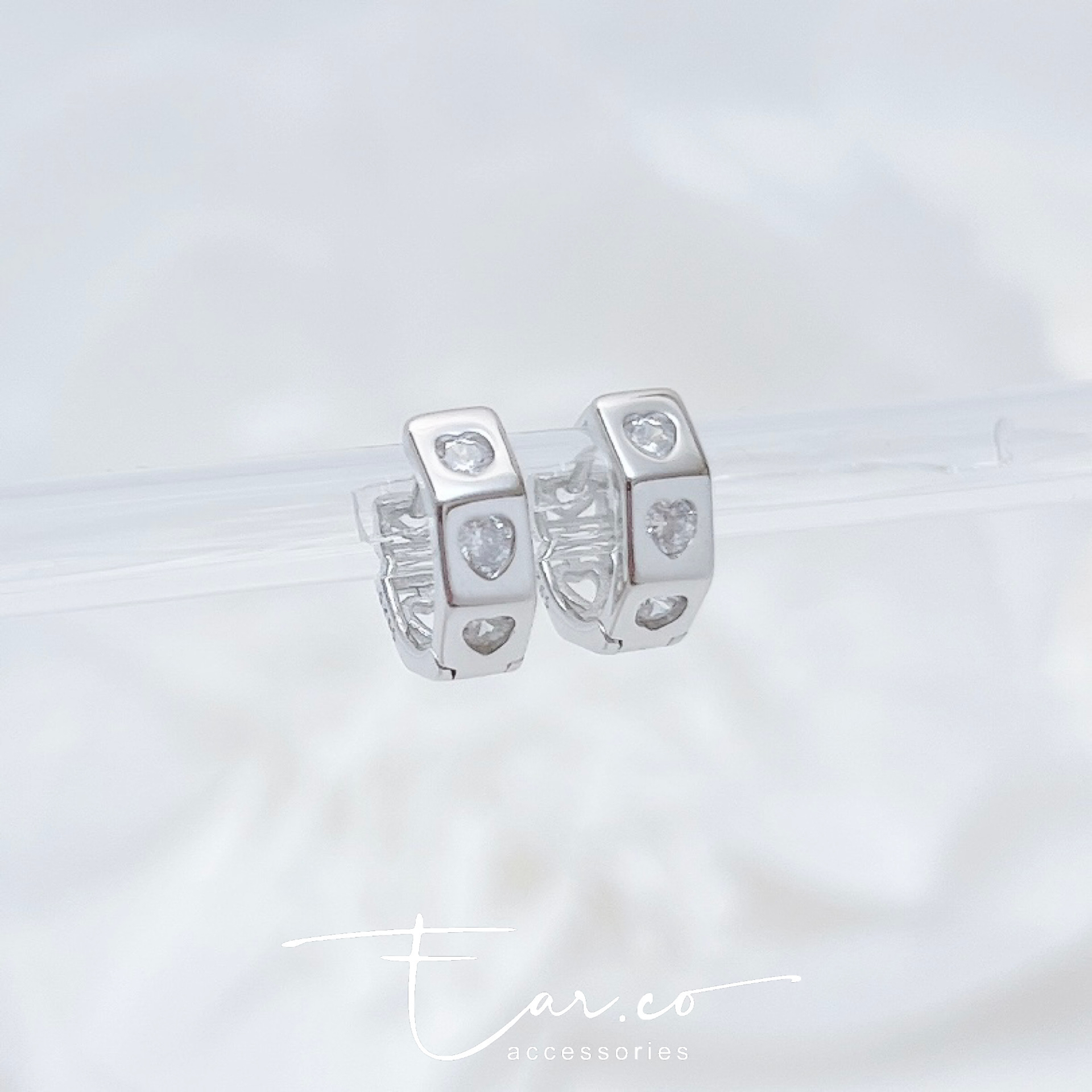 多面鑲嵌心形閃石純銀小耳圈 [睡覺不用脫! ] #A989