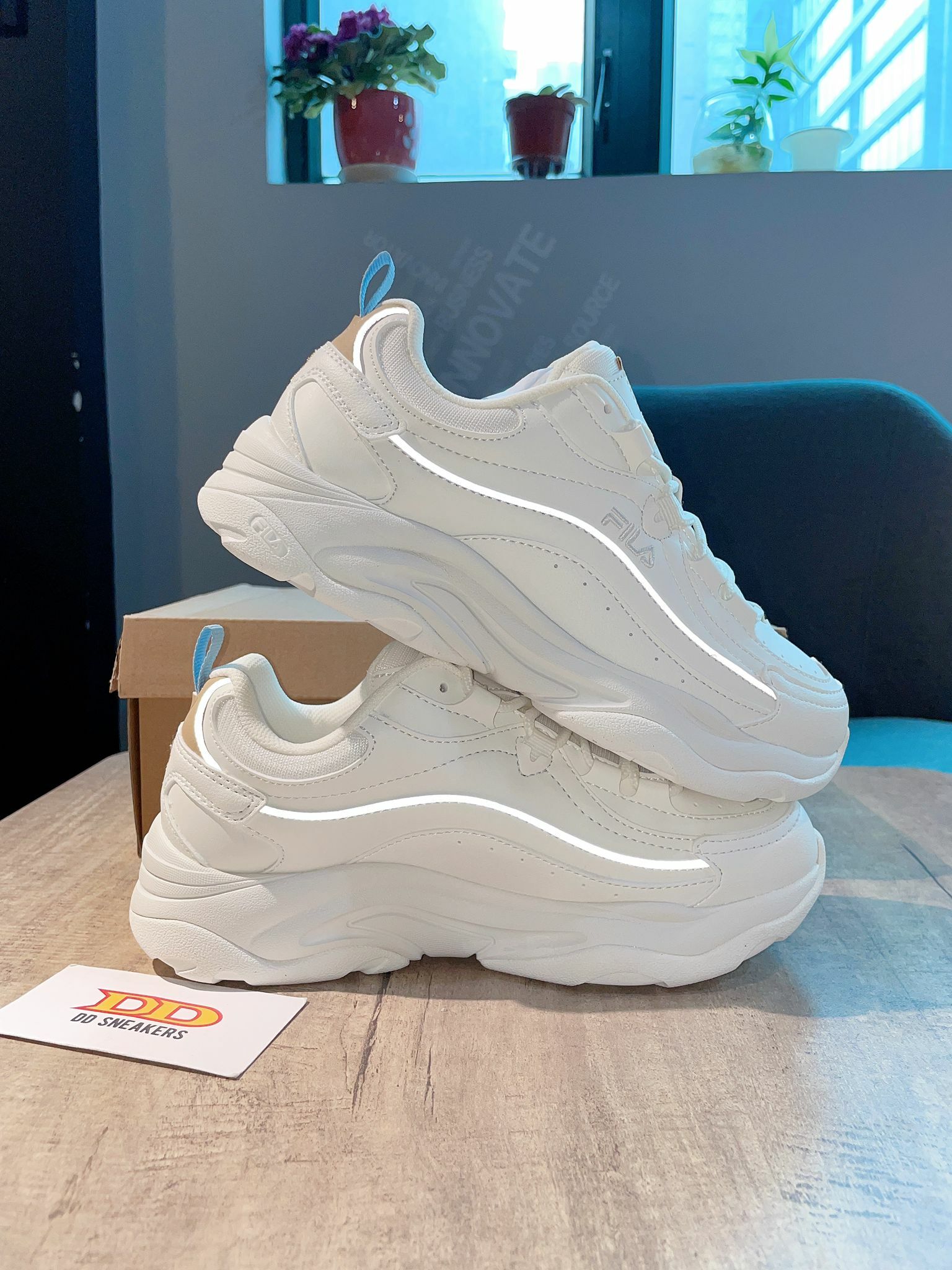 FILA RAY
