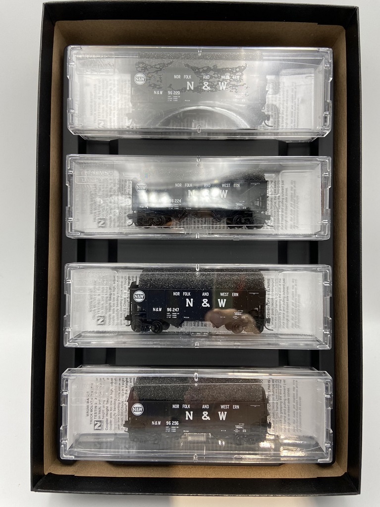 Micro-Trains 98300195 N規 Norfolk & Western 2-Bay Hopper 載貨敞車.四輛