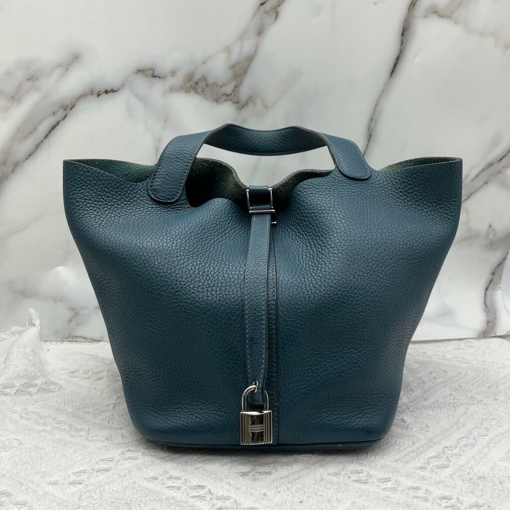 Hermes P22（鴨子藍 Colvert )