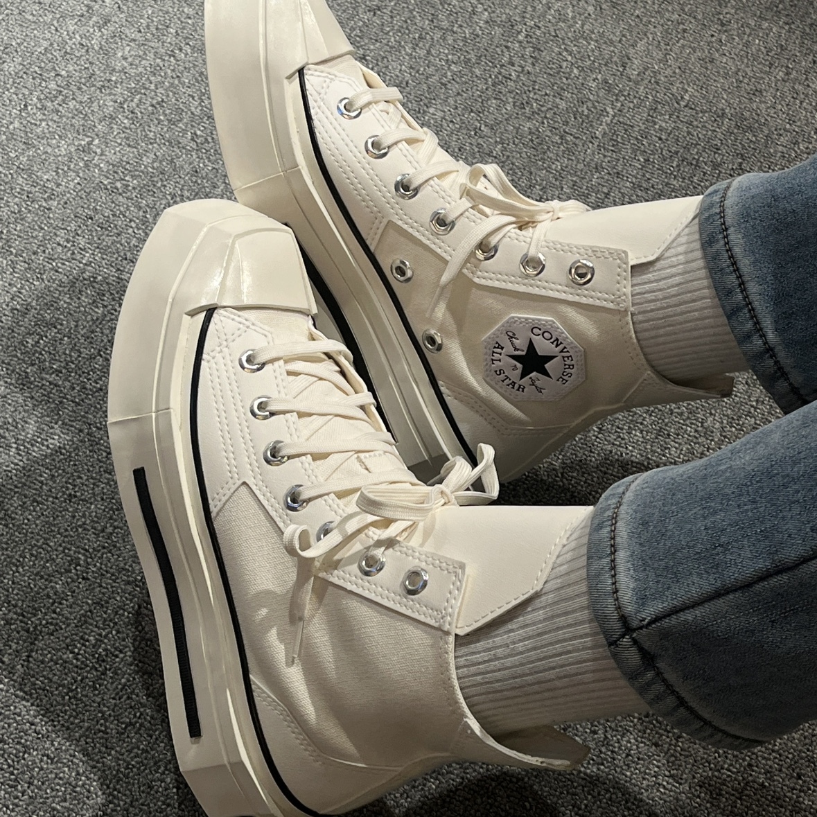 Converse Chuck 70 De Luxe Squared Hi 高筒厚底皮革方頭幾何白