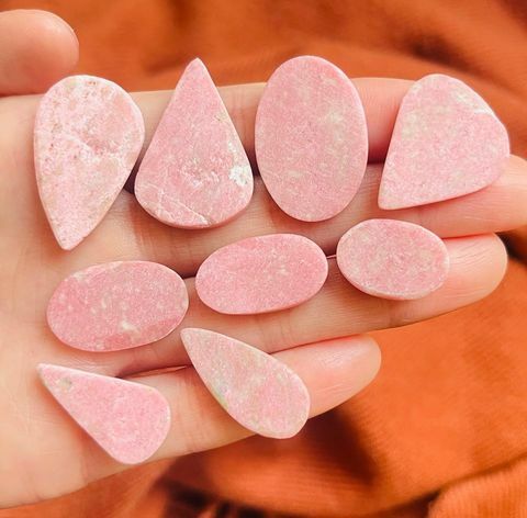 [原石] 異性石 水晶墜面