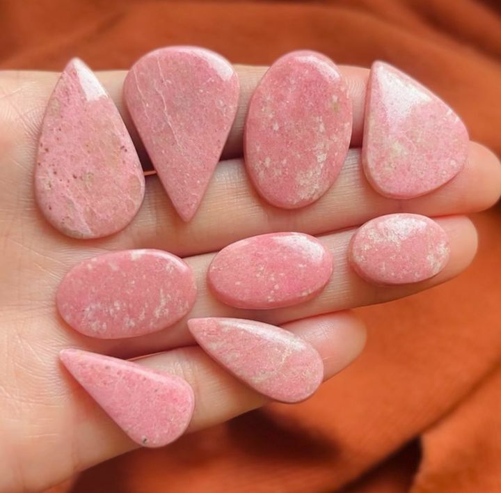 [原石] 異性石 水晶墜面