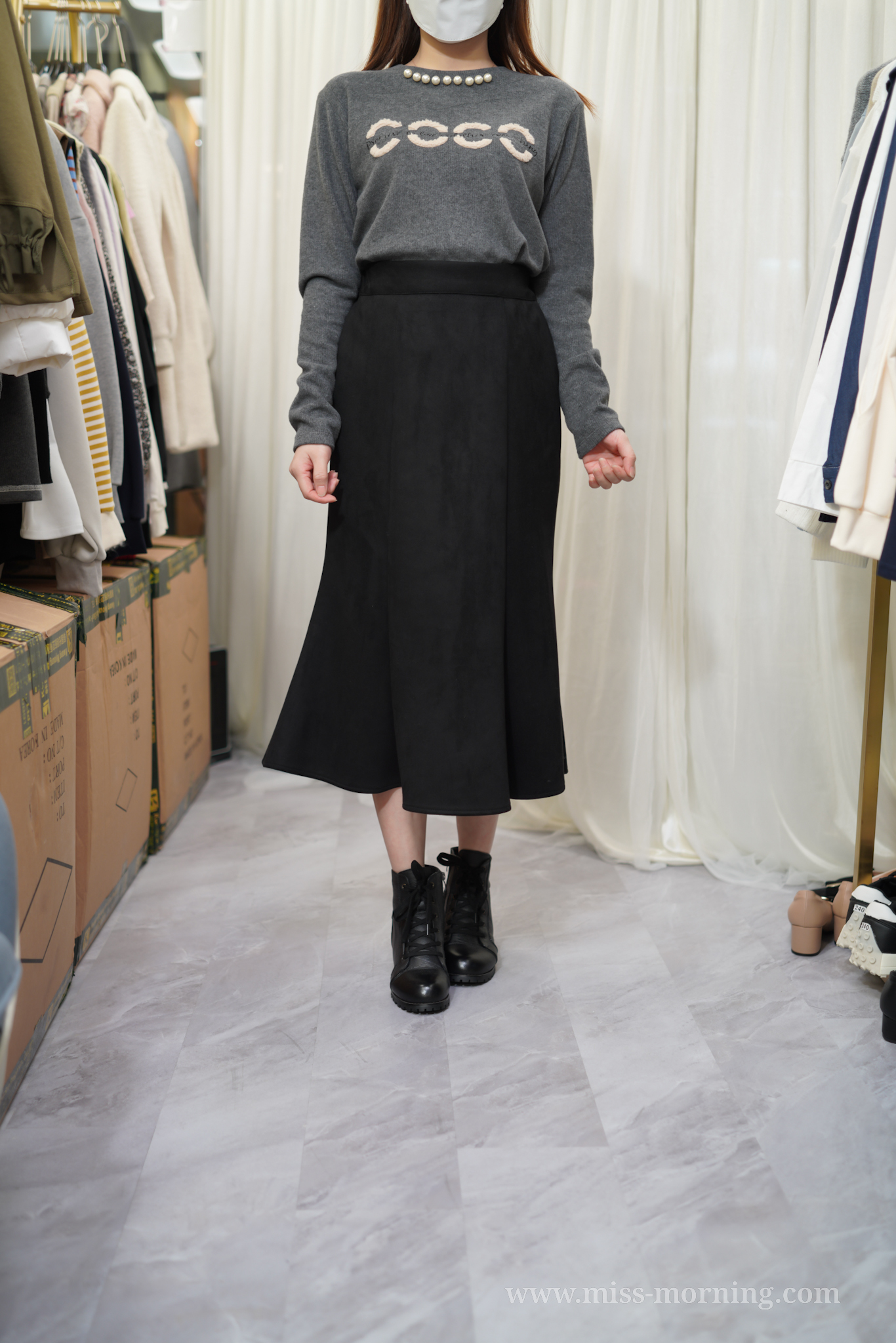 少毛面高質釘珠上衣(13623)&魚尾裙(33675)