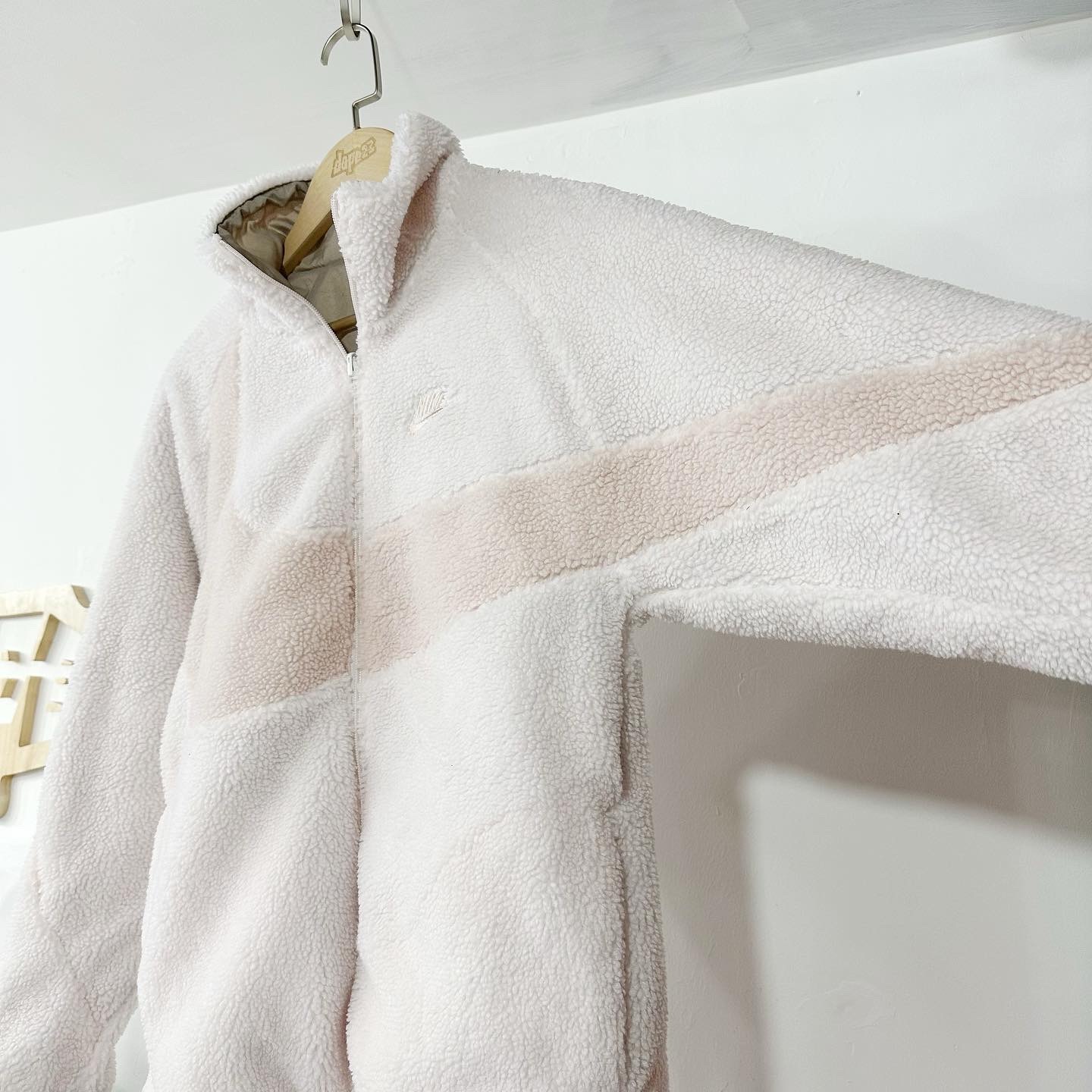 Nike Big Swoosh Jacket Man 雙面羊羔毛外套 Pink 柔粉色