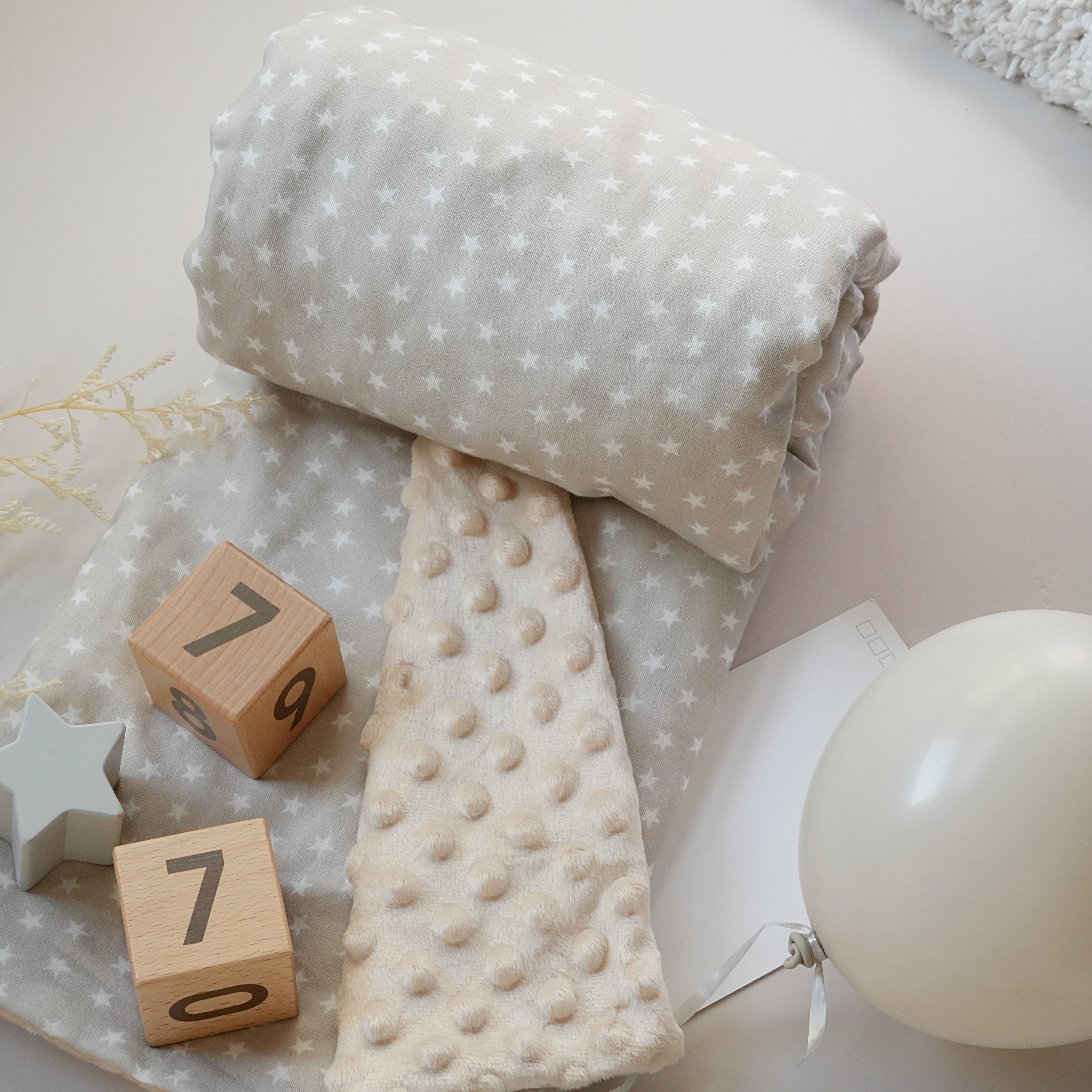 Hi Y.P store-舒眠毯-獨家設計款-米白星星