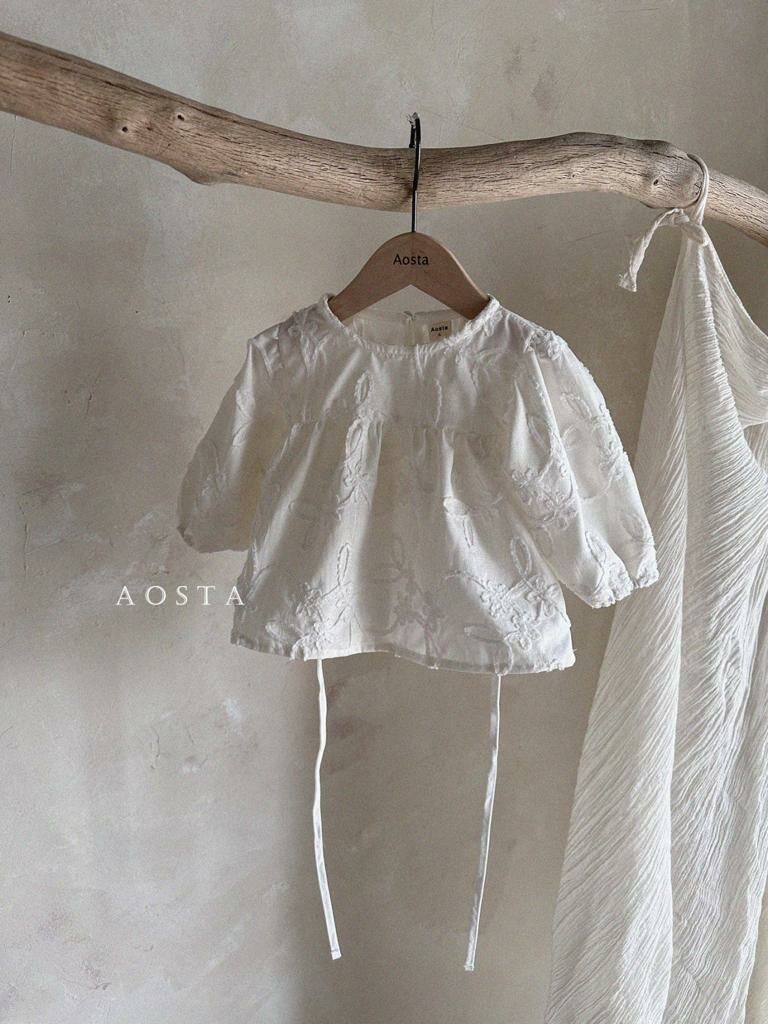 (現貨) 韓國童裝 白色暗紋Top (實物更靚)