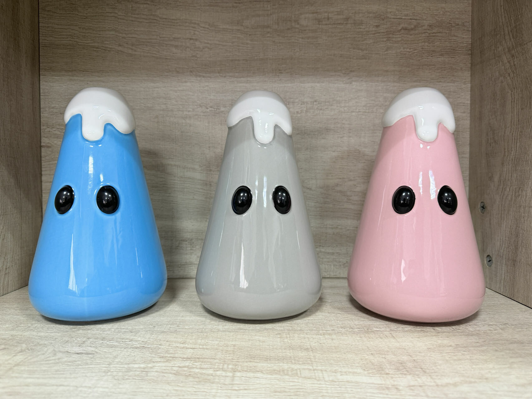 Cesar Piette Entertain The Mountain Ceramic Limited Edition Set for 3