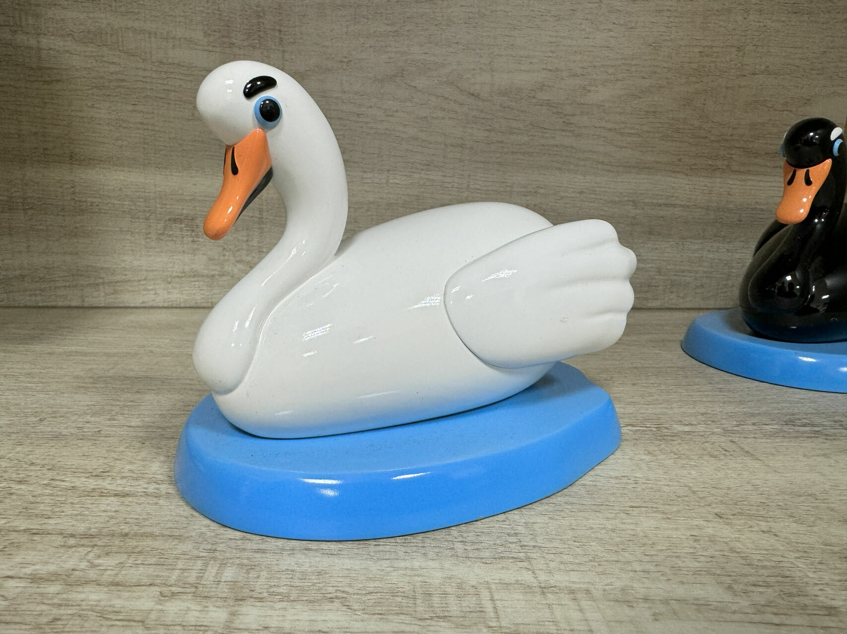 Cesar Piette Metal Love of Swan Set