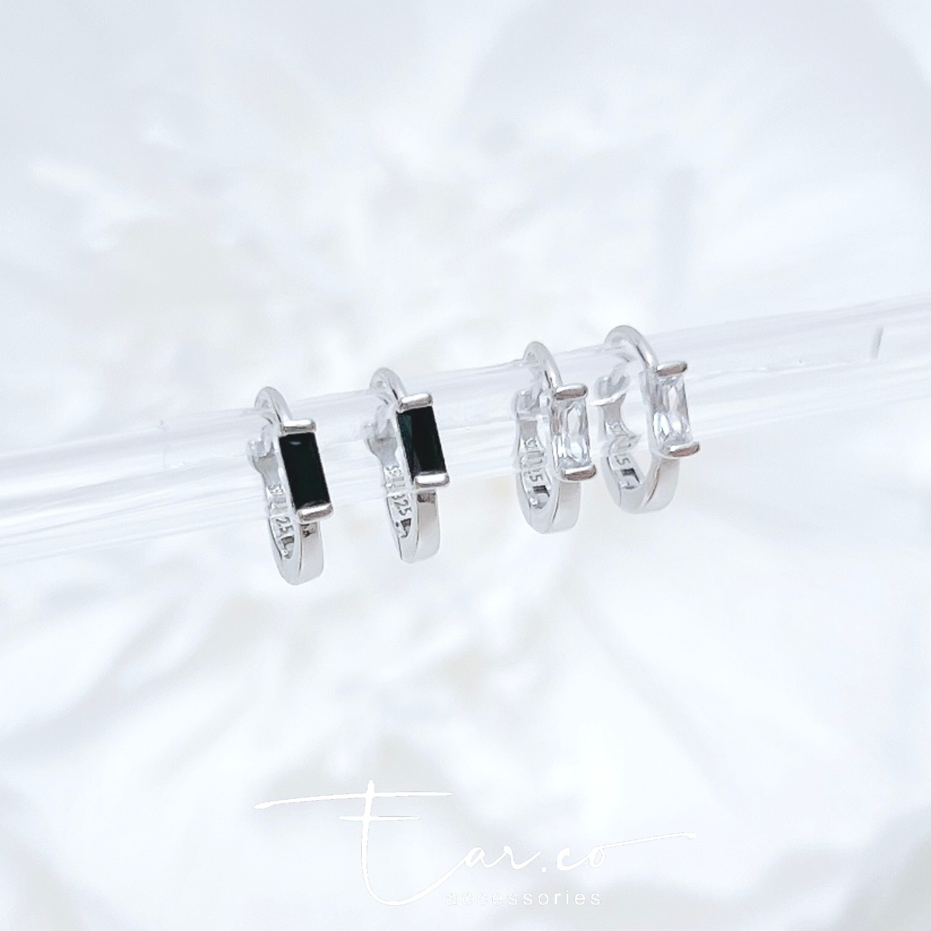 長方形鋯石純銀小耳圈 [睡覺不用脫! ] #A979