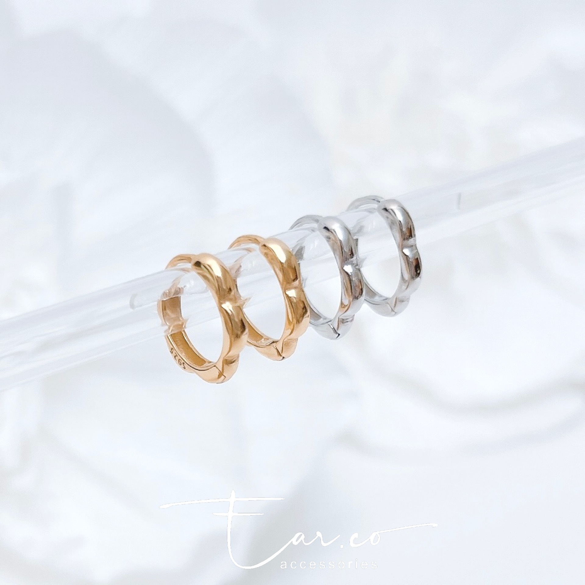 光面花形純銀小耳圈 [睡覺不用脫! ] #A977