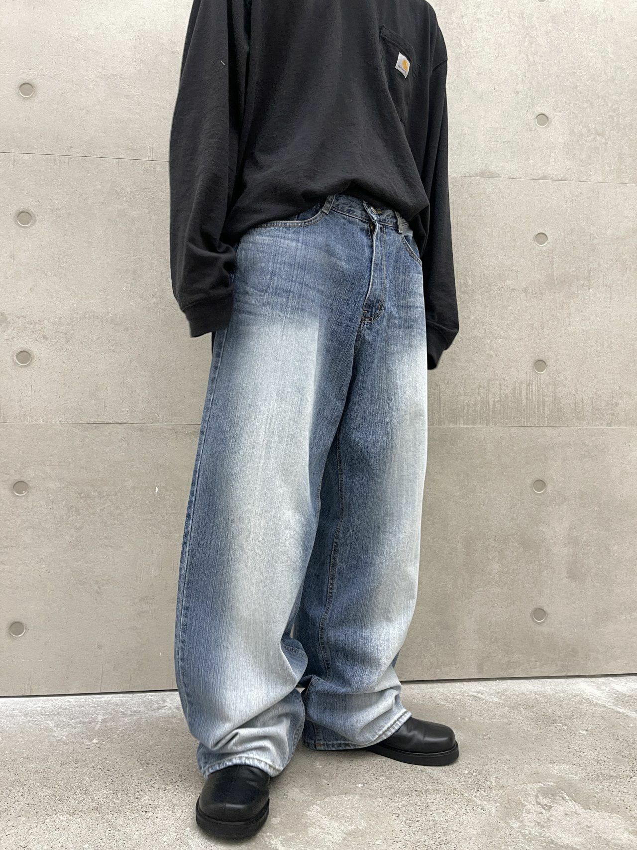 洗水鬆身牛仔褲 J722