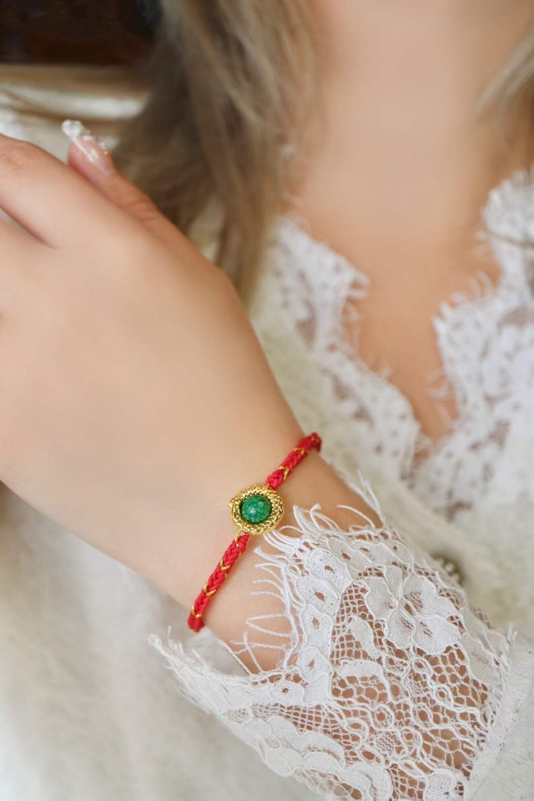 【翡翠】青綠珠足金時來運轉龍圈紅繩手鍊 -M