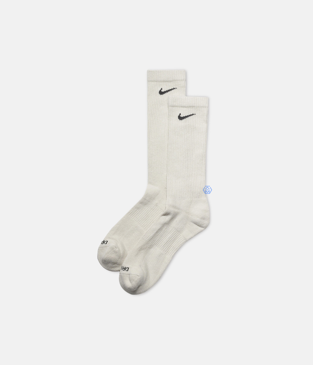 Nike Everyday Plus Cushioned 靜謐灰高筒襪一組(六雙入) (SX6897-991)