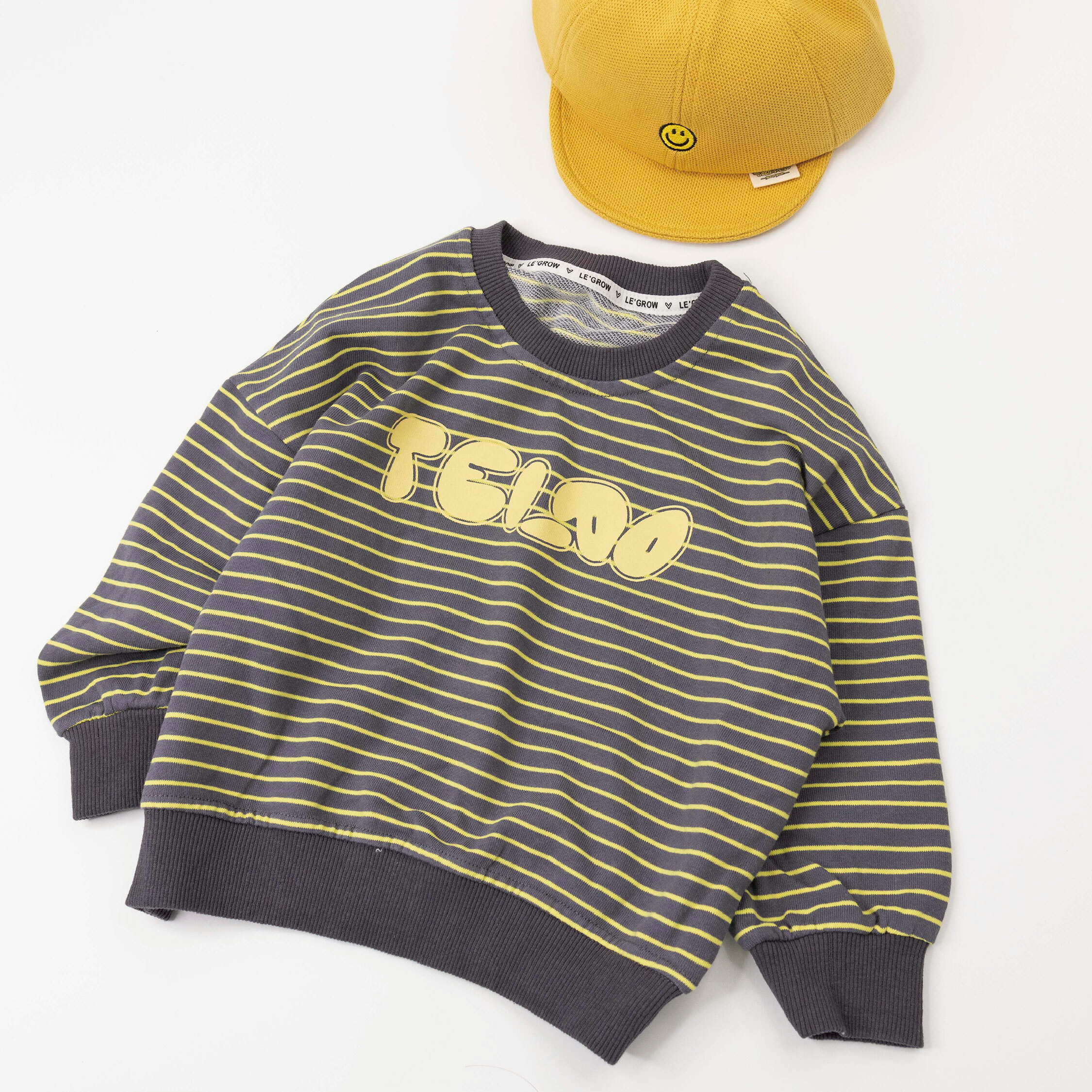 【H35528】可愛胖胖字母條紋上衣