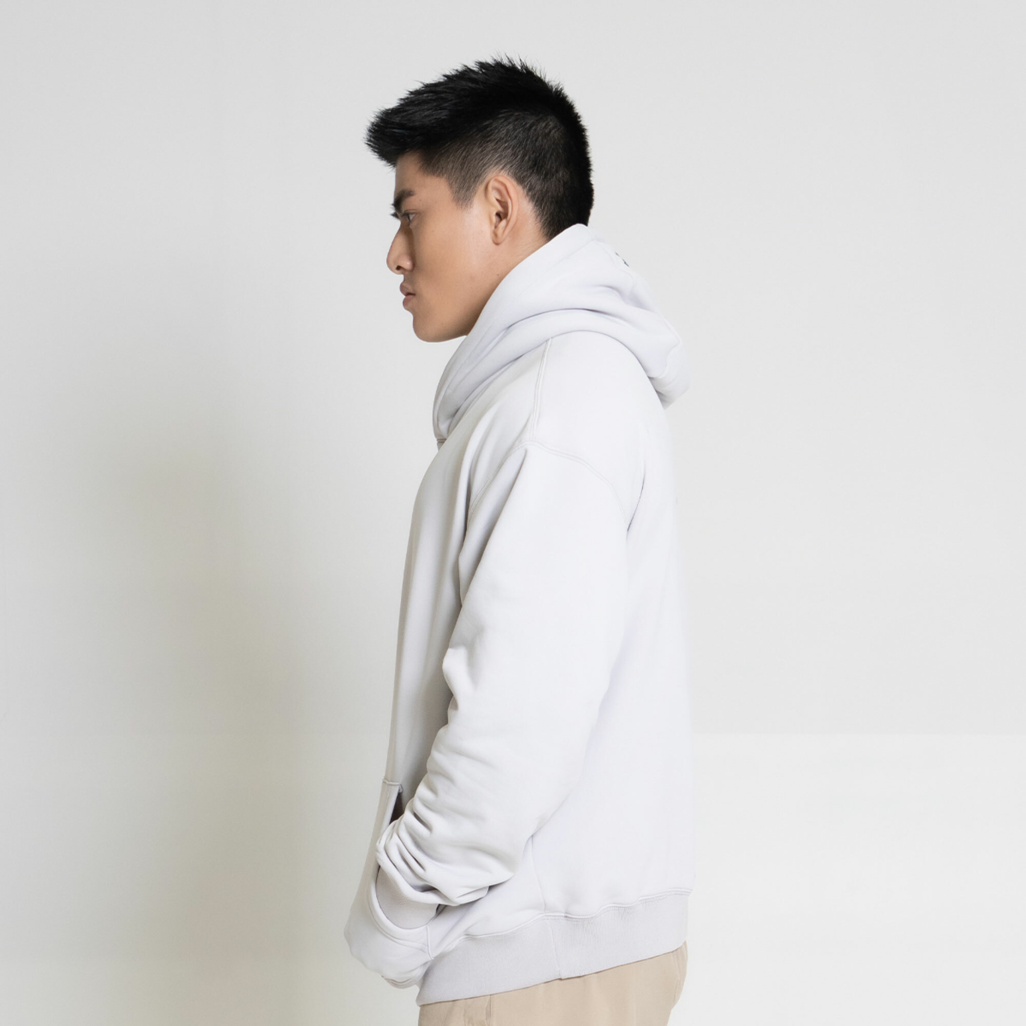 超輕量刷毛連帽上衣（雲霧灰）