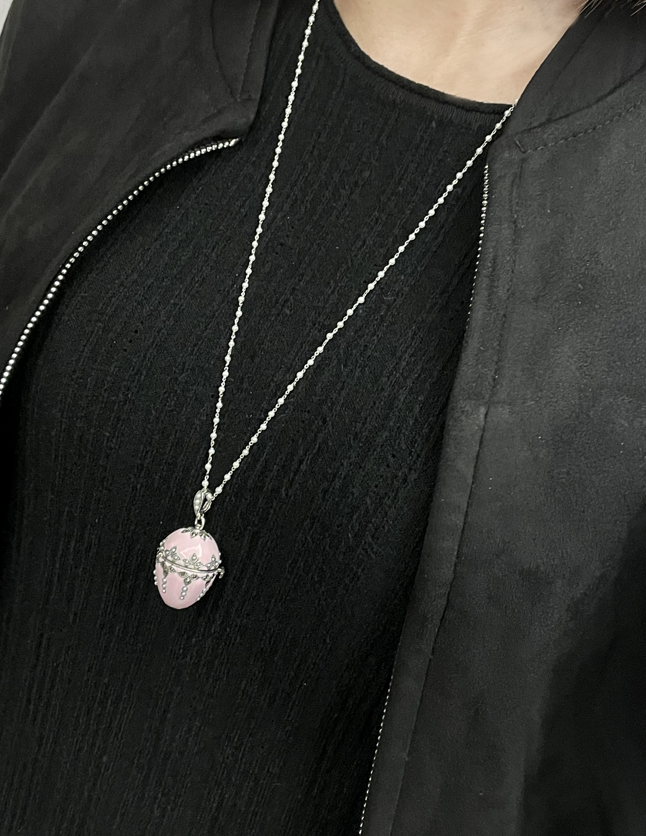 粉色琺瑯彩蛋墜子