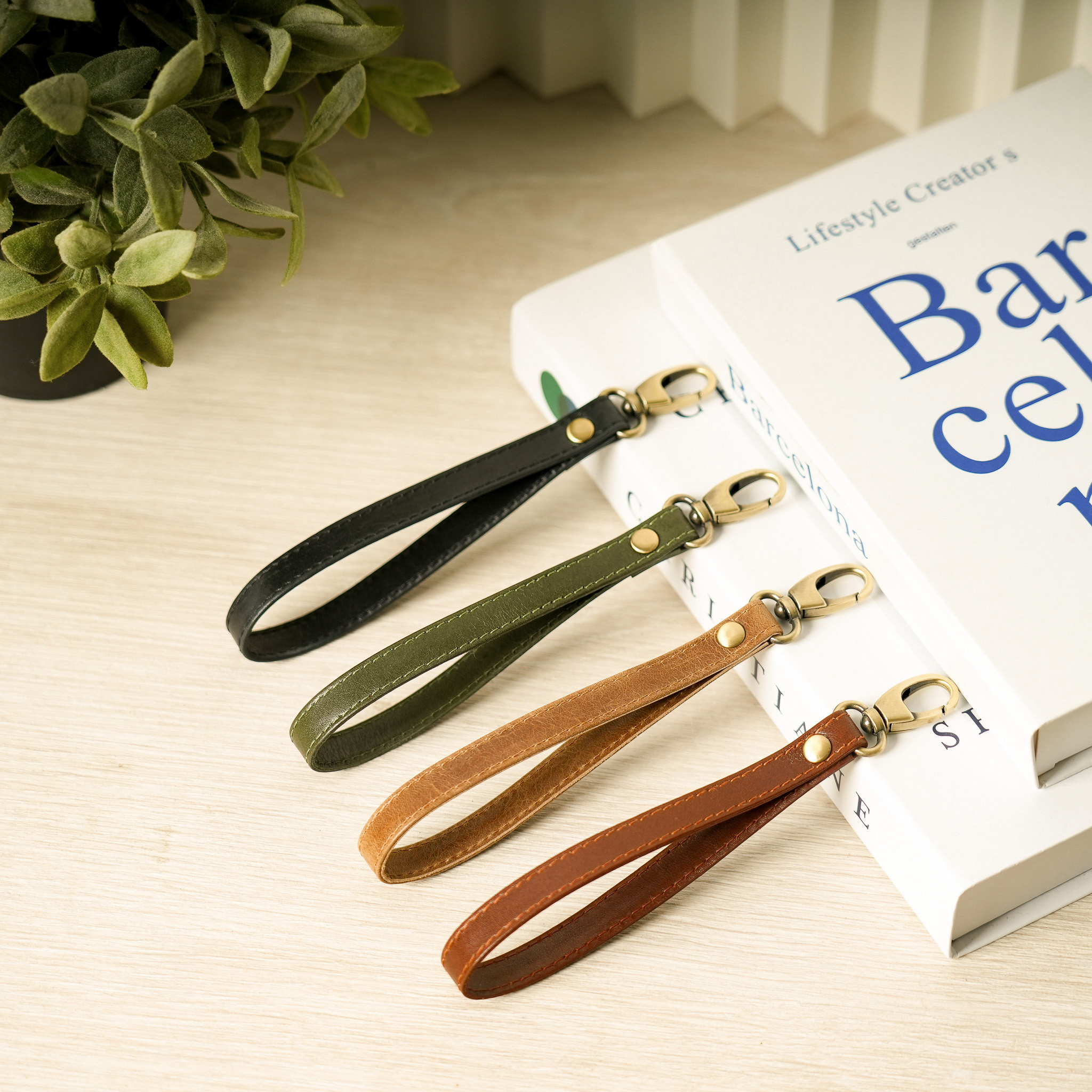 輕巧可拆式真皮手掛繩-五色(070001)