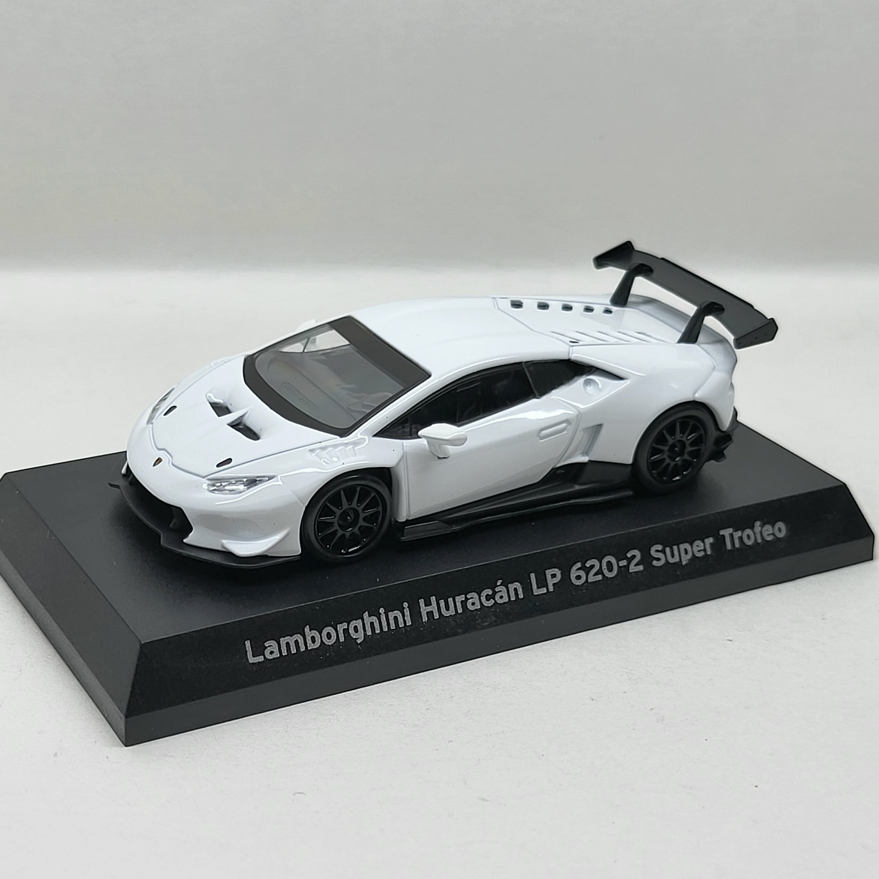 Kyosho 1:64 Lamborghini Huracan LP 620-2 Super Trofeo White