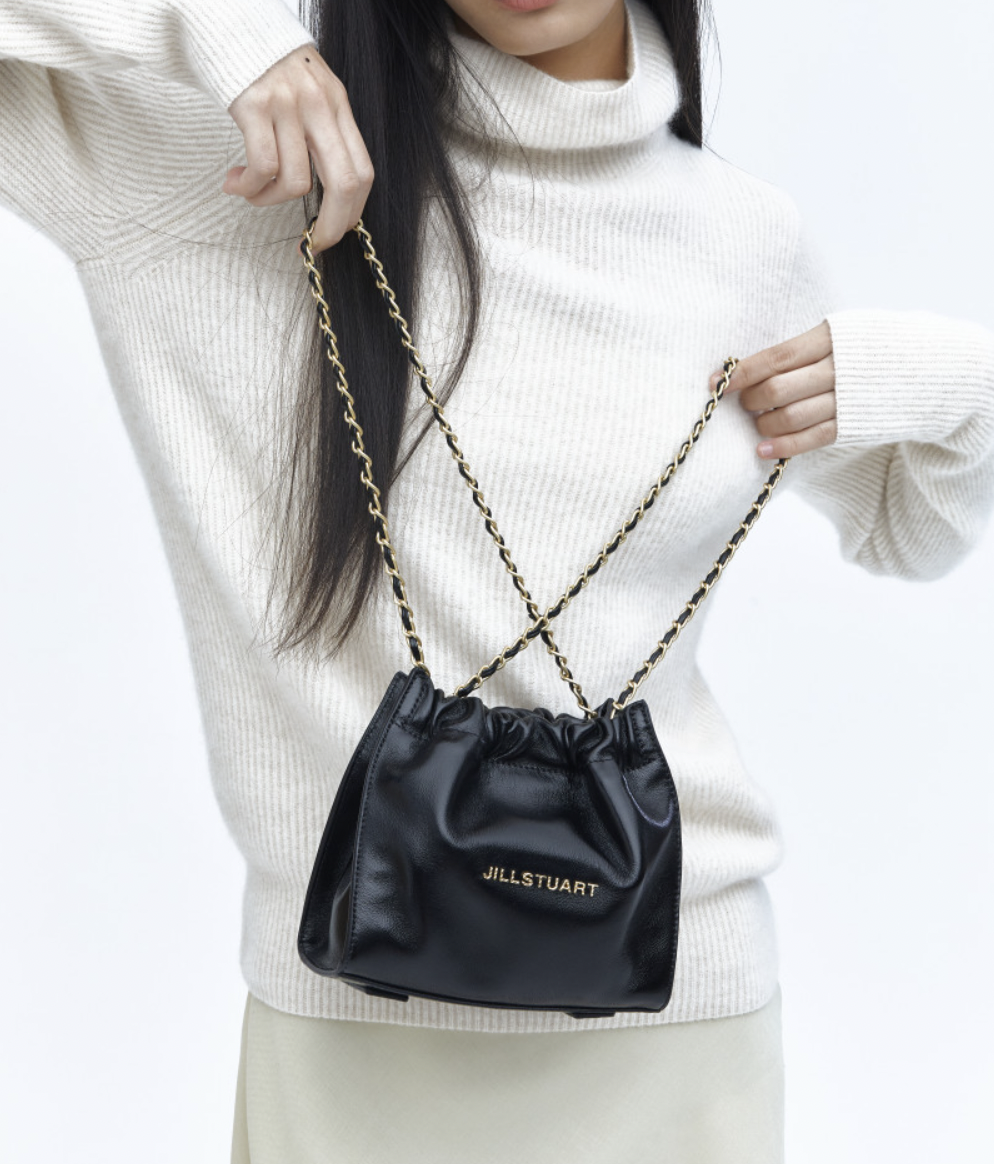 ショルダーバッグ・ポシェット JILLSTUART [Coco Chain] Mini Cross and Shoulder Bag BKS1091 韓國JillStuart Coco chain Black Gold Logo Chain Mini Shou