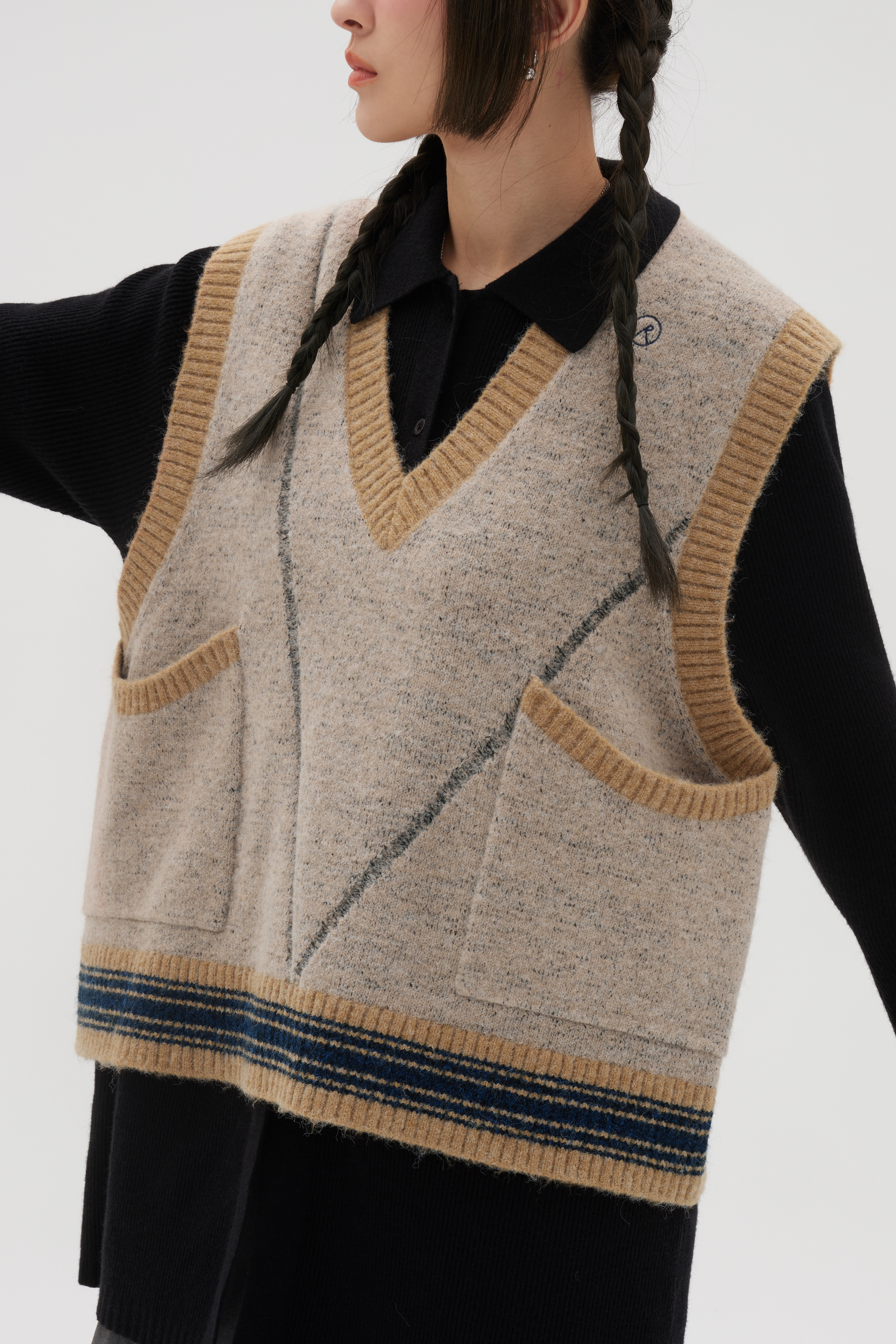 V-Neck Knitted Vest | Ginger