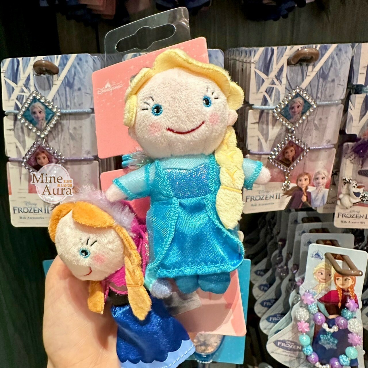 World of Frozen 限定 艾莎 Elsa 安娜 Anna 絨毛造型 髮束 髮飾 2入組 冰雪奇緣 Frozen -香港迪士尼樂園