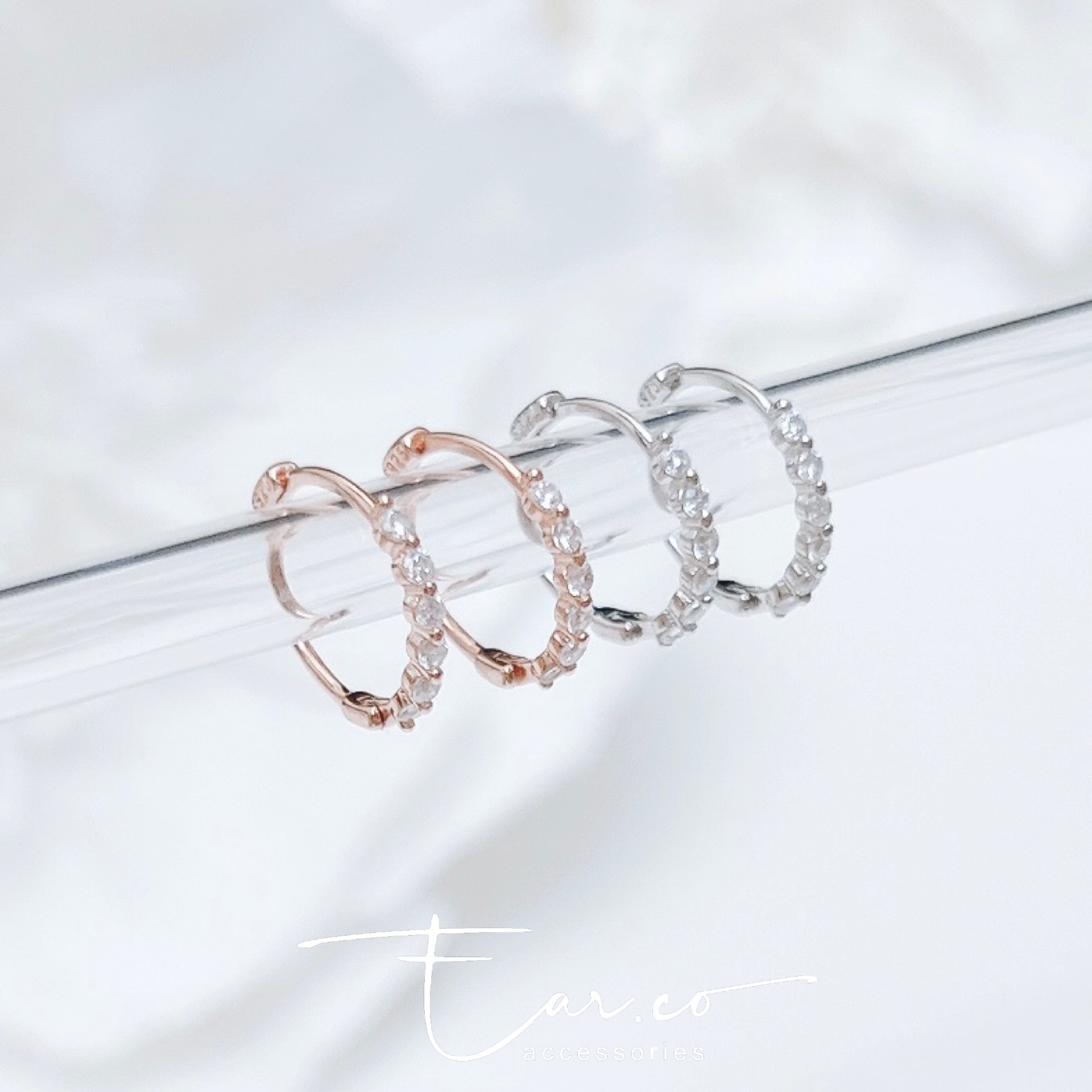 幼版一排小圓鑽純銀小耳圈 [睡覺不用脫! ] #A961