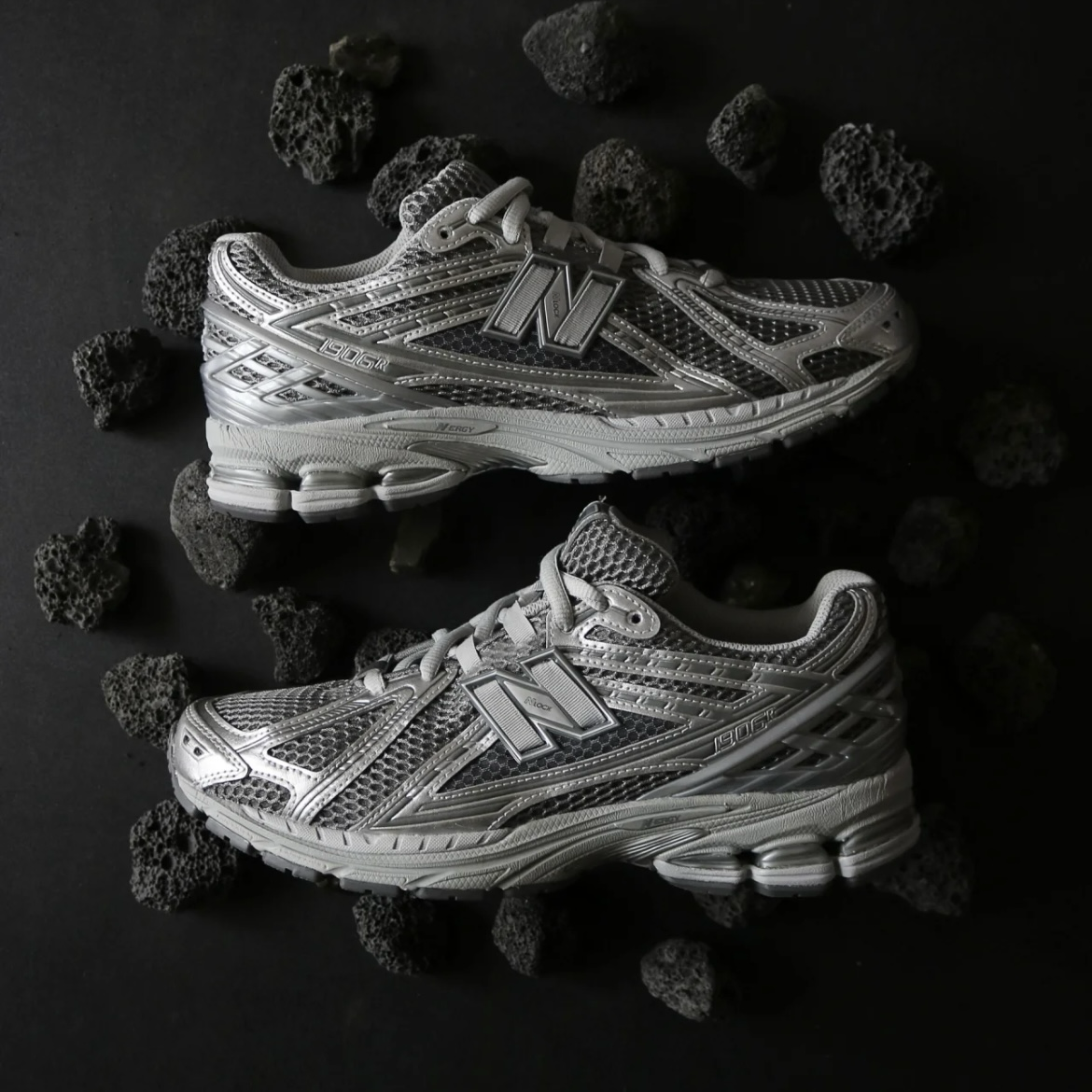 New Balance 1906R 灰銀 煙灰 金屬色 反光 復古運動鞋
