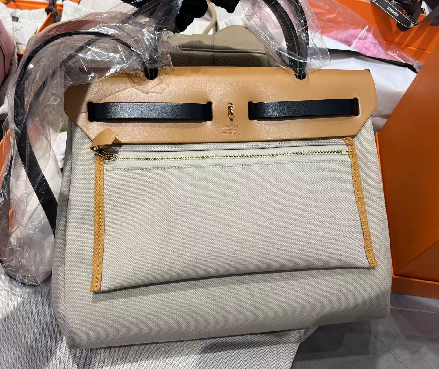 Hermes 特別拼色 -M