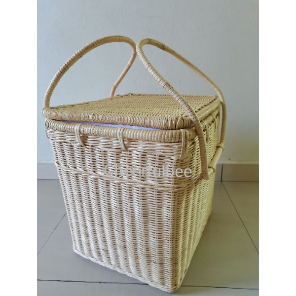 Beige Rattan Picnic Basket Laundry Basket with Handle