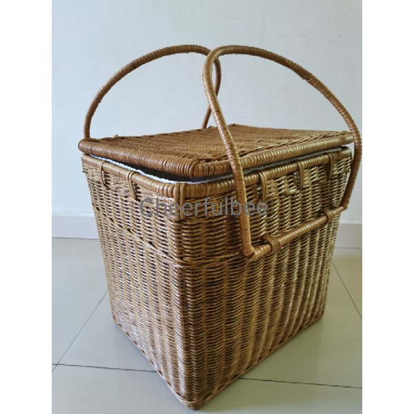 Brown Rattan Picnic Basket Laundry Basket with Handle
