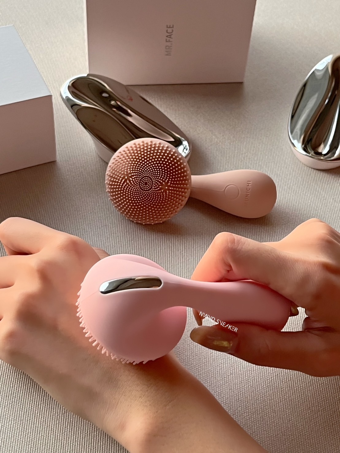 <快速出貨> Munichi MR.FACE 親膚磁珠潔面儀 洗臉機