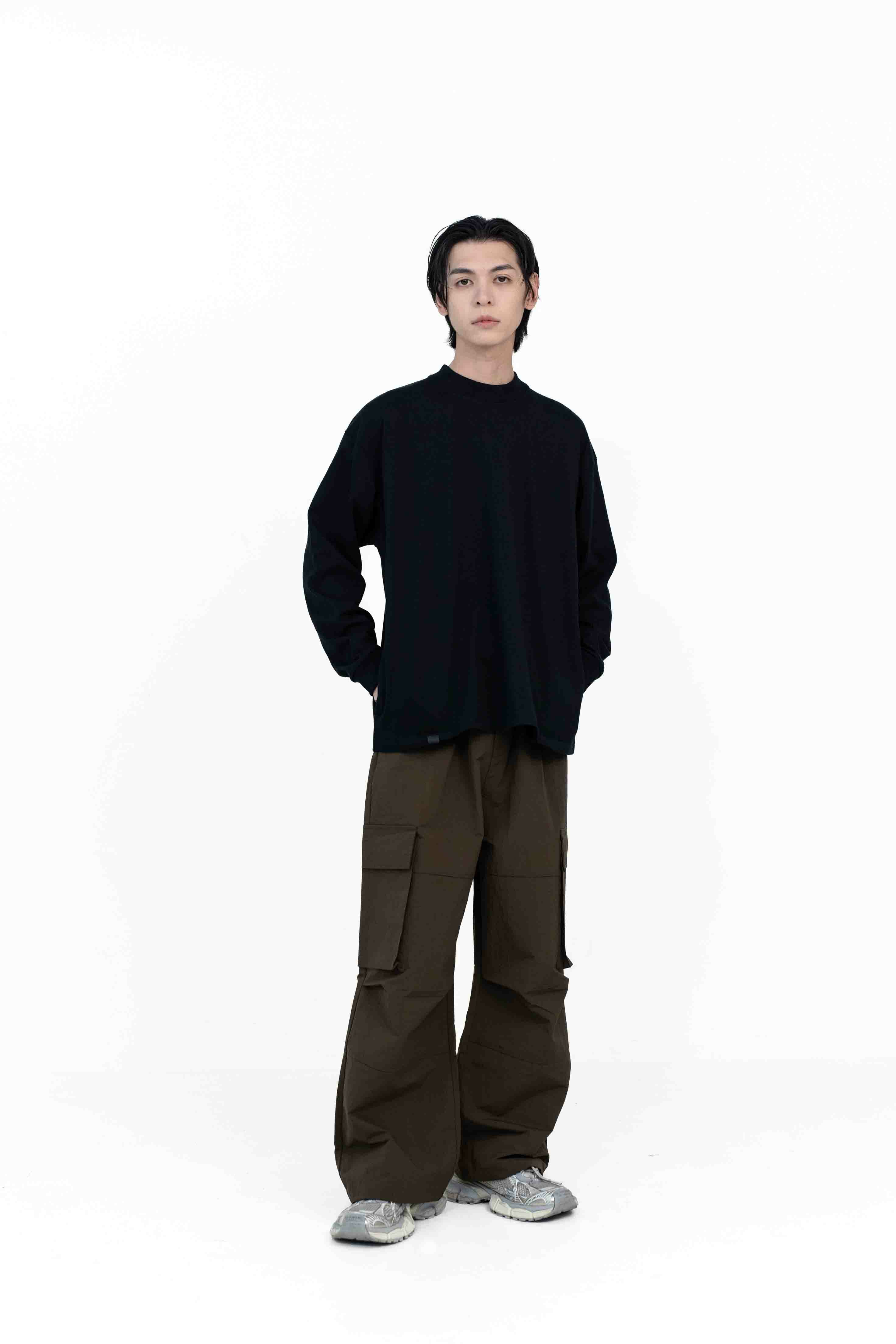 SIMON MADE TL-2303【定番】立體 寬鬆 小高領 薄長袖