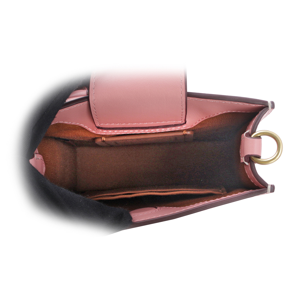 【COACH】Disney X Coach 米奇米妮溜冰圖案迷你二用琴譜包(淺腮紅粉) CN023 B4OFE