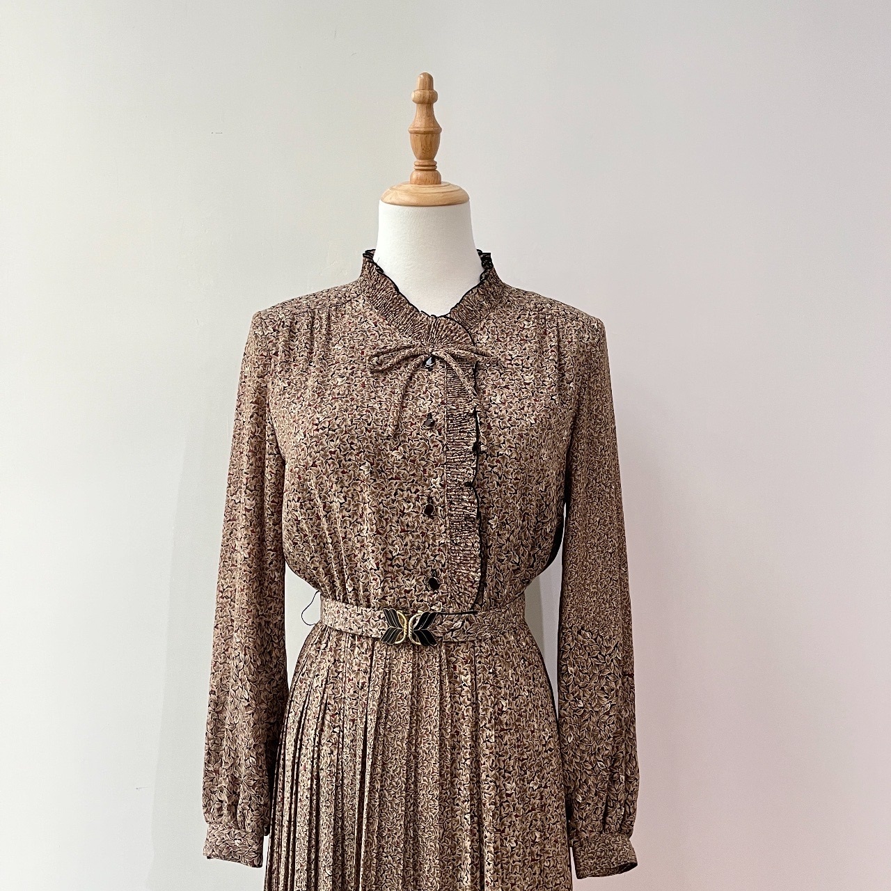 日本製黑色茶啡葉紋連身裙