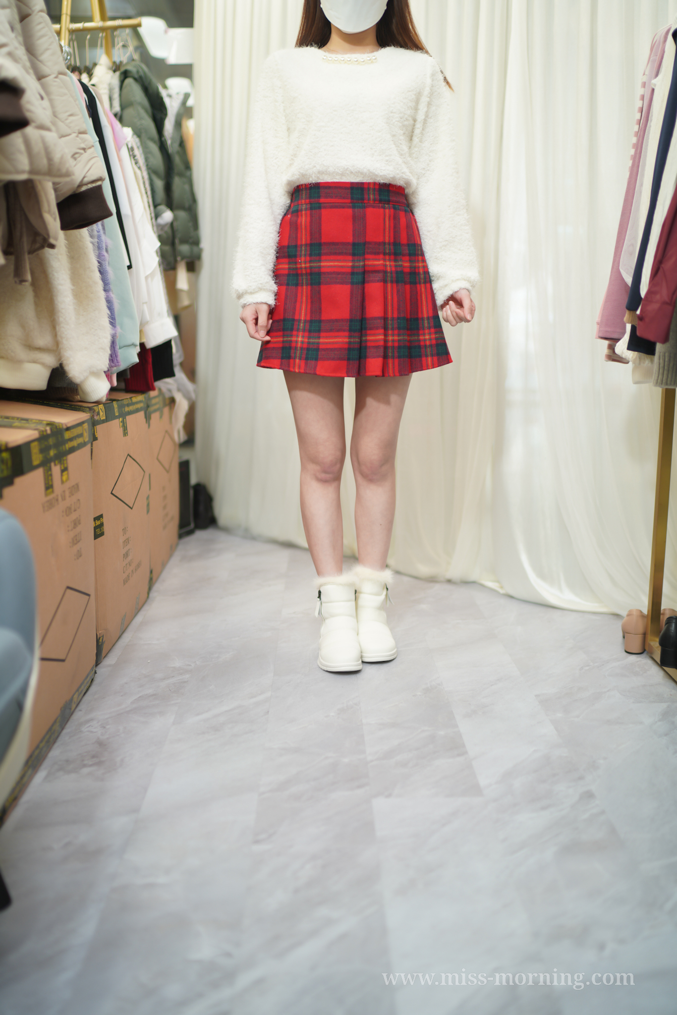 毛毛釘珠領上衣(13633)&英倫風裙仔裙(33676)