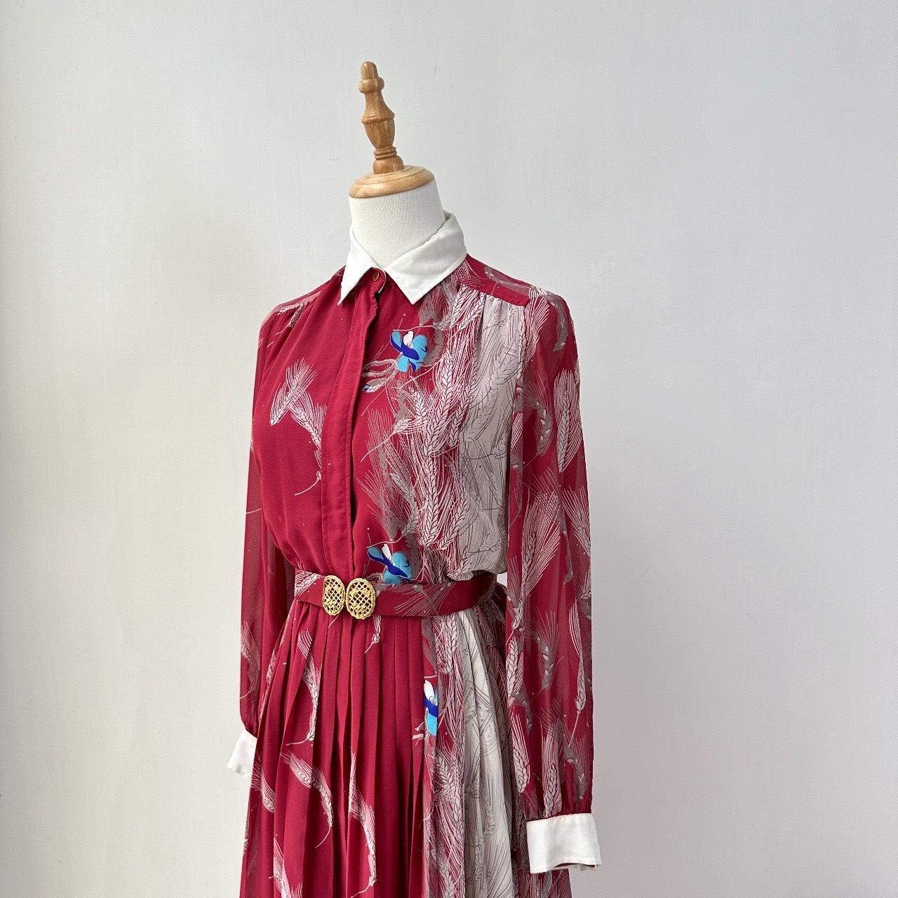 暗紅色稻草風景長袖連身裙