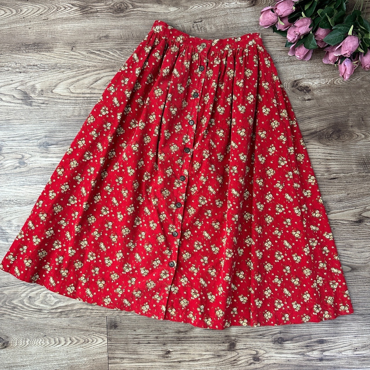 日本製紅色薄燈芯絨玫瑰半身裙